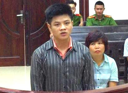 Bị cáo Tú tại tòa. (Ảnh: Zing.vn)