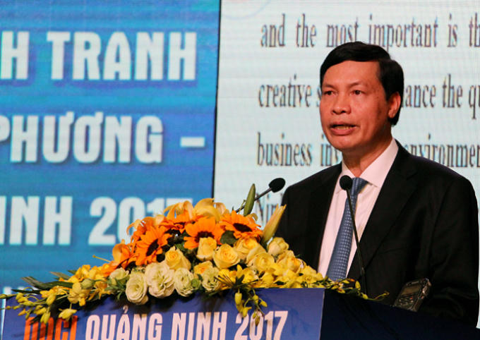 Đồng chí Nguyễn Đức Long-Phó Bí thư tỉnh ủy, Chủ tịch UBND tỉnh Quảng Ninh phát biểu tại buổi lễ.