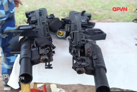 Tuyệt vời: Việt Nam sản xuất đạn cho súng trường Tavor