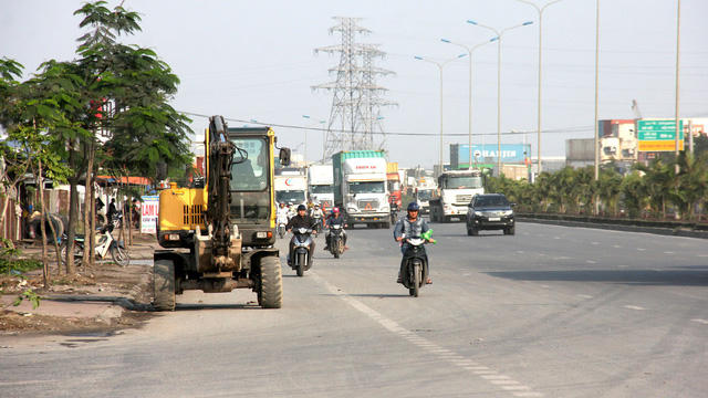 Dự án cải tạo 2,2km đường 356 (từ ngã ba Nguyễn Bỉnh Khiêm đến đập Đình Vũ, Q.Hải An, TP Hải Phòng) bị đội vốn gần 1.000 tỉ đồng - Ảnh: TIẾN THẮNG