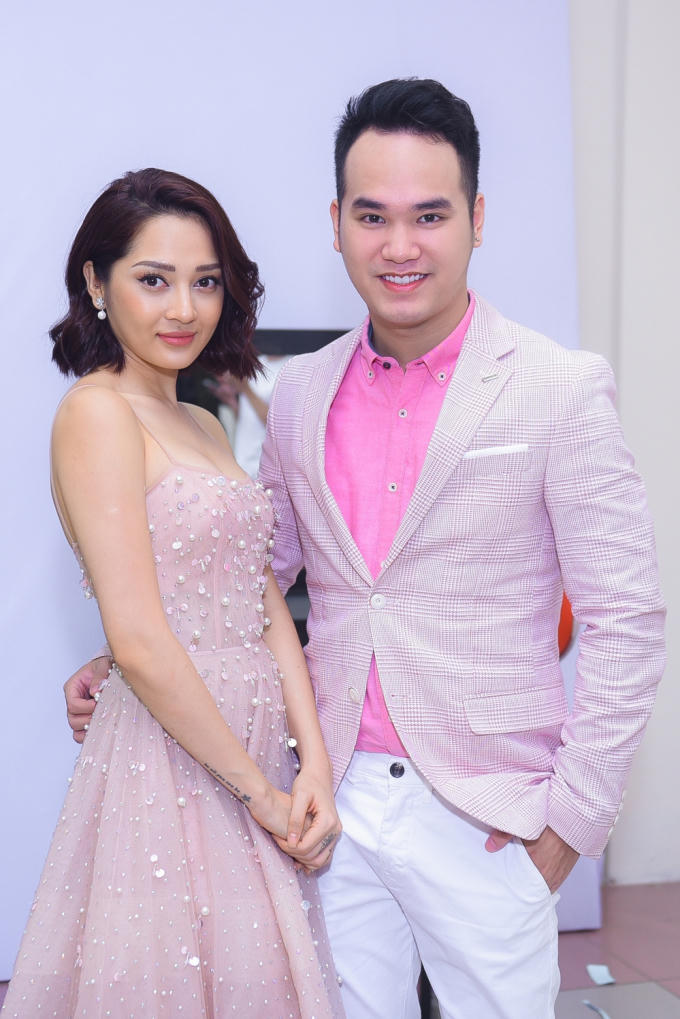 Bảo Anh ch&iacute;nh thức gh&eacute;p cặp c&ugrave;ng Khắc Hưng tr&ecirc;n ghế n&oacute;ng The Voice Kids