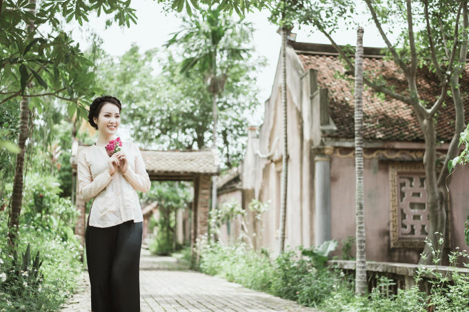 MC Hạnh Ph&uacute;c sợ chồng &Aacute; hậu Thụy V&acirc;n ghen v&igrave; cảnh diễn qu&aacute; t&igrave;nh tứ