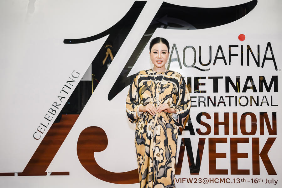 Doanh nhân Hiền Phạm - Giám đốc Công ty Cổ phần Kính Thăng Long 2 - TLG