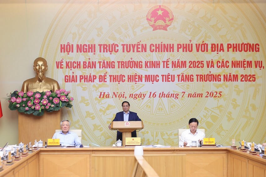 hủ tướng Phạm Minh Chính chủ trì hội nghị Ảnh: VGP