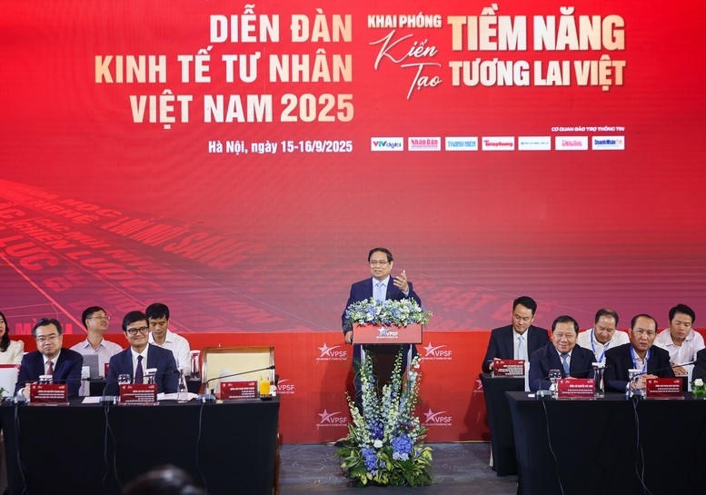 Thủ tướng phát biểu tại phiên đối thoại.