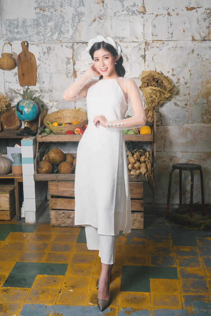 Ngọc &Aacute;nh tung bộ  ảnh ch&agrave;o xu&acirc;n c&ugrave;ng th&ocirc;ng điệp