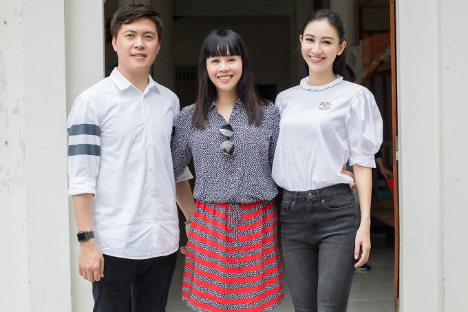 Hà Thu, Hằng Nguyễn giản dị mang yêu thương về Vĩnh Long