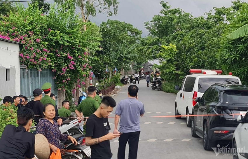 Lực lượng chức năng địa phương có mặt phong toả hiện trường điều tra vụ việc. Ảnh: Vietnamnet.