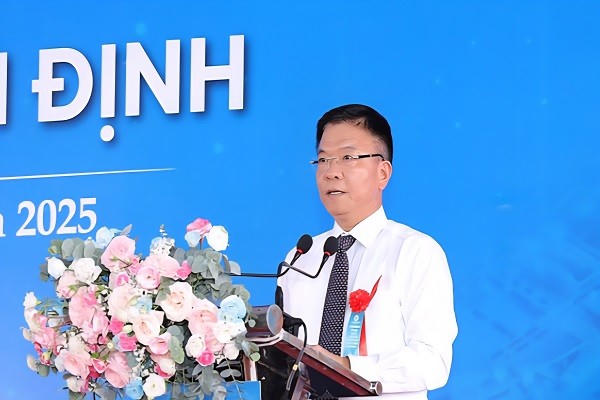 Phó Thủ tướng Chính phủ Lê Thành Long phát biểu chỉ đạo tại lễ khởi công.