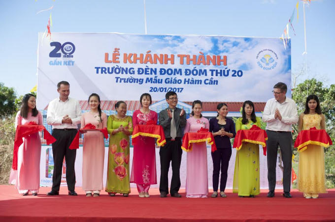 Khánh thành trường Đèn Đom Đóm thứ 20 tại xã Hàm Cần, huyện Hàm Thuận Nam, tỉnh Bình Thuận