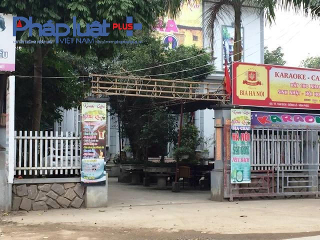 Ngồi nhà ông lợi cho thuê giờ biến thành quán hát Karaoke (ảnh Đào Tấn)