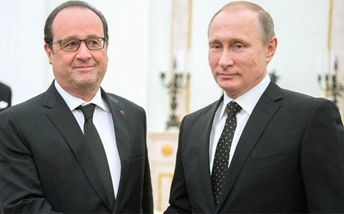 Tổng thống Nga Vladimir Putin và Tổng thống Pháp Francois Hollande