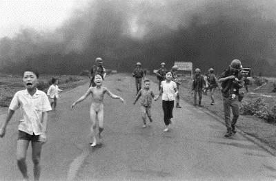 Bức ảnh em bé napalm.