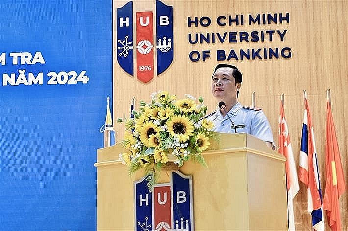 Chánh Thanh tra Bộ GD&ĐT Nguyễn Đức Cường chia sẻ tại hội nghị. Ảnh: Bộ GD&ĐT