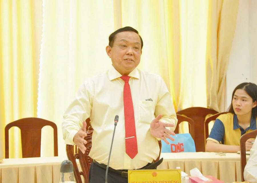 TS.LS Nguyễn Tiến Dũng – Chủ tịch Hội đồng trường Trường Đại học Nam Cần Thơ phát biểu tại buổi làm việc.