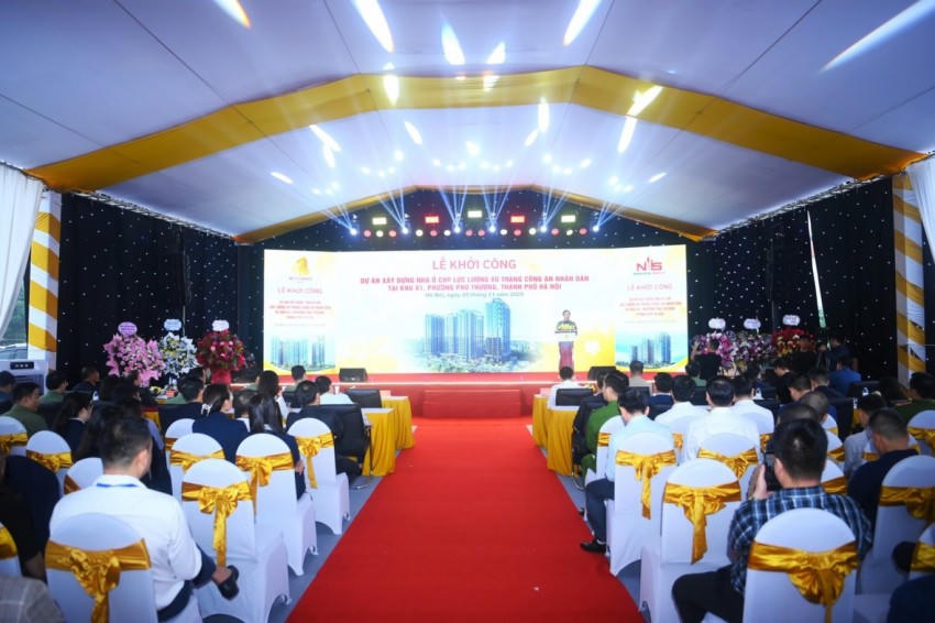 Toàn cảnh Lế khởi công.