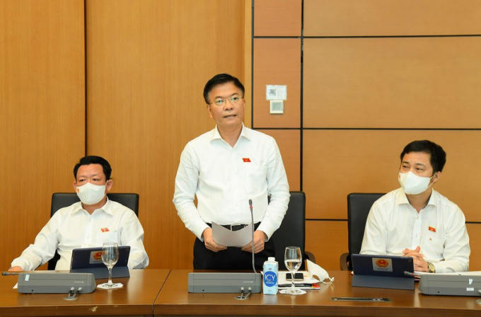 bo-truong-bo-tu-phap-le-thanh-long-thao-luan-tai-phien-hop-to-tai-ky-hop-thu-2-qh-khoa-xv-4916