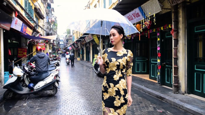 Bản tin Thời trang Plus số 7: Thanh lịch, quyến rũ với v&aacute;y ren ng&agrave;y Tết