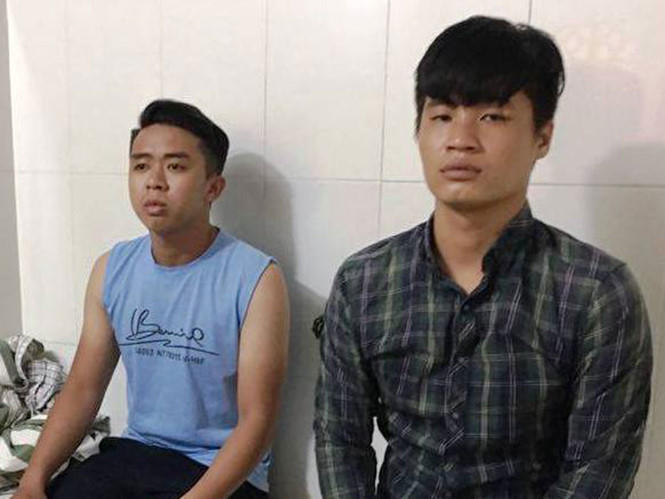Hai đối tượng Châu (bìa trái) và Tuấn bị bắt giữ.
