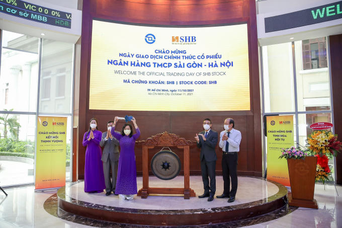 Uy tín và năng lực tài chính vững mạnh của SHB cùng lợi thế của HOSE sẽ mang lại sức mạnh cộng hưởng, mở ra những động lực tăng trưởng mới cho cổ phiếu của ngân hàng.