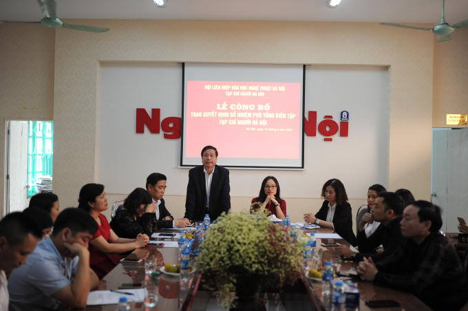 NSND Trần Quốc Chiêm - Bí thư Đảng đoàn, Chủ tịch Hội Liên hiệp VHNT Hà Nội phát biểu tại buổi lễ.