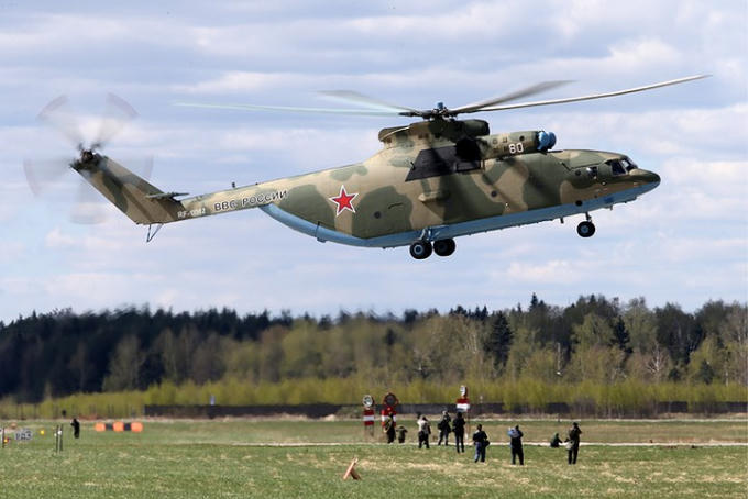 Trực thăng chở hàng hạng nặng Mi-26 phục vụ cả hoạt động quân sự và dân sự. Đây là trực thăng lớn nhất và mạnh nhất từng được đưa vào sản xuất hàng loạt.
