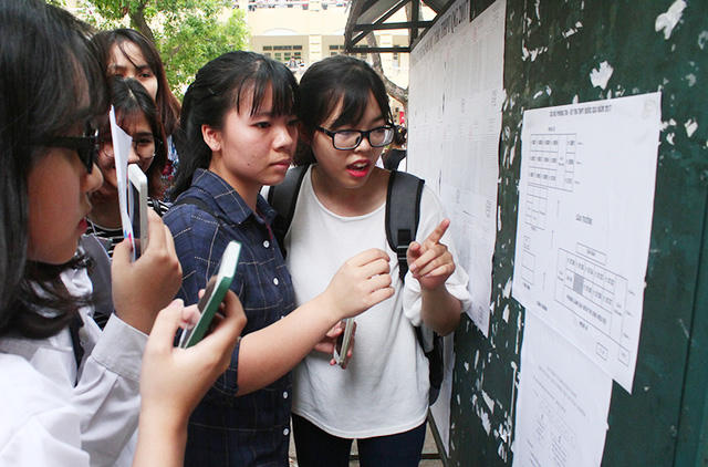 Lượng hồ sơ xét tuyển vào nhiều trường đại học thay đổi mạnh so với đợt đăng ký xét tuyển đầu.