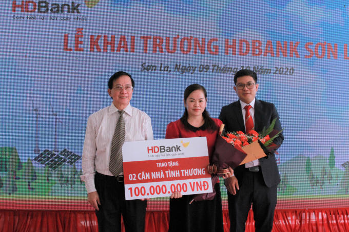 Nha tinh thuong