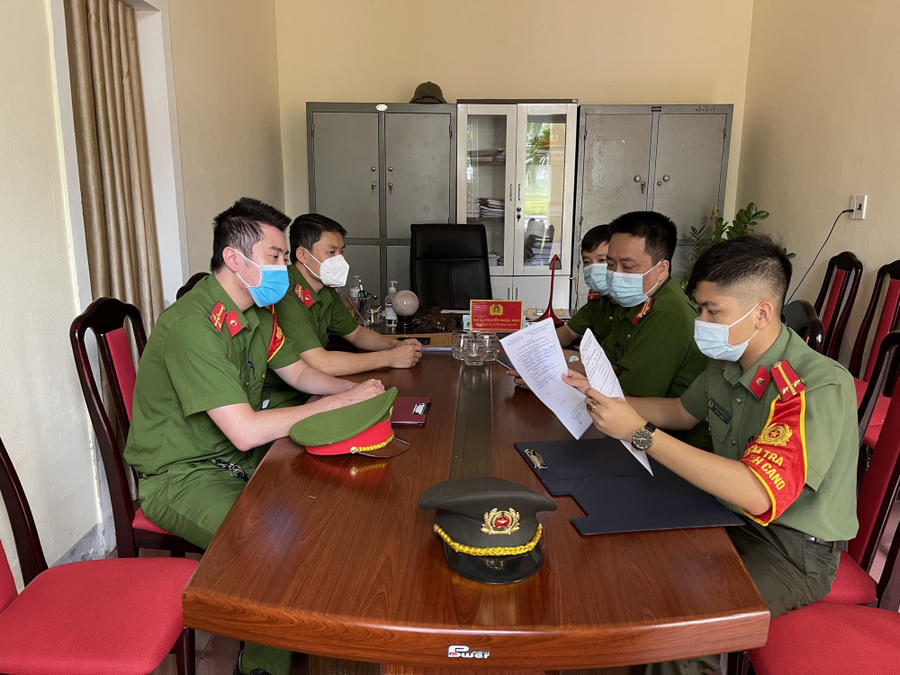 mức lương cao nhất là 18.720.000 đồng và mức lương thấp nhất là 5.760.000 đồng.