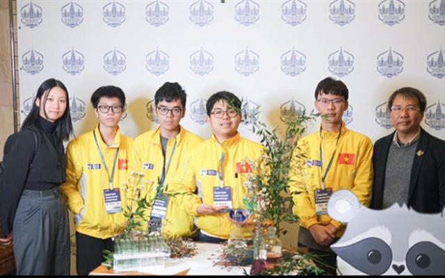 Học sinh Việt Nam