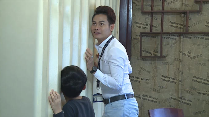 Chuyện trò rất vui vẻ.