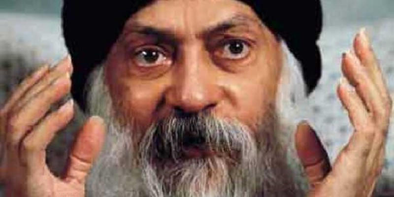  Giáo chủ Osho đã bị trục xuất khỏi nước Mỹ năm 1985.