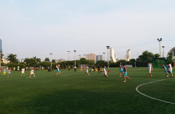 Trận Tứ kết giữa Báo Pháp luật Việt Nam và Báo Lao động