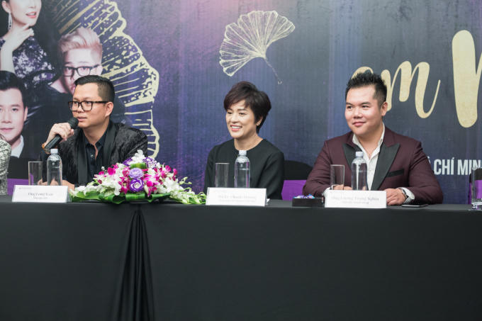 “Chim công làng múa” Linh Nga hào hứng trong buổi ra mắt Đại nhạc hội Son: “Em Mơ”