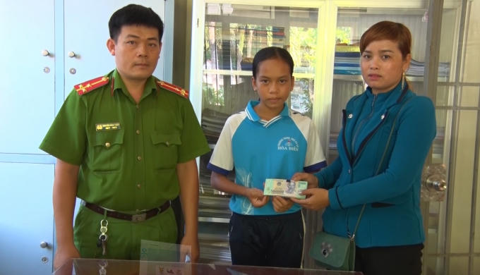 Hành động của em Trâm là tấm gương sáng cần được nhân rộng nhiều hơn trong trường học và ngoài cộng đồng