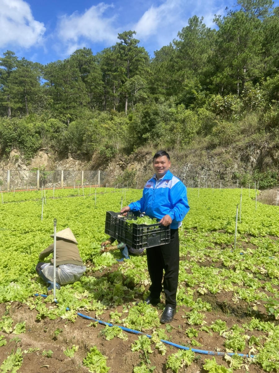 Phó Chủ nhiệm Mạng lưới Lương Định Của toàn quốc Lưu Lập Đức: “Kết nối và lan tỏa niềm đam mê lập nghiệp, khởi nghiệp chính là sứ mệnh của bản thân mình.”.