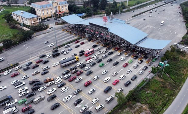 Lối ra cao tốc Pháp Vân-Cầu Giẽ. (Ảnh: Phạm Kiên/TTXVN)