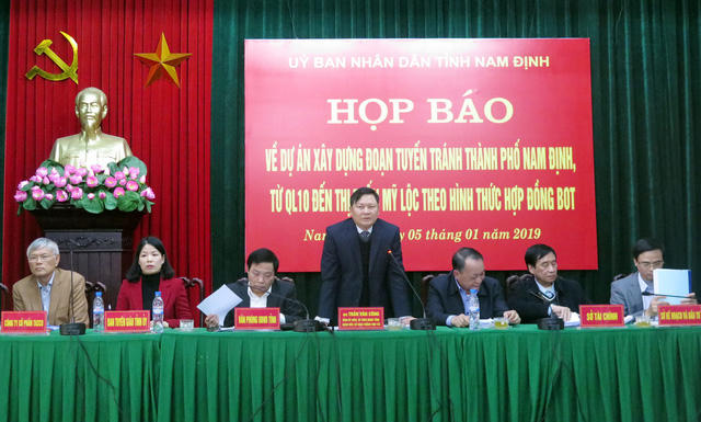 Tỉnh Nam Định cho biết sẽ đồng thời thực hiện lộ trình minh bạch thông tin để gỡ “nút thắt” tại Trạm BOT Mỹ Lộc.