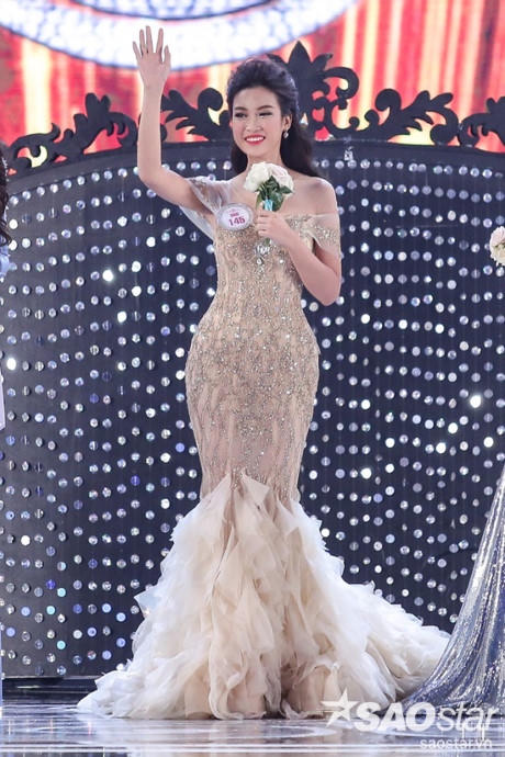 T&acirc;n Hoa hậu Mỹ Linh phủ nhận tin đồn mua giải