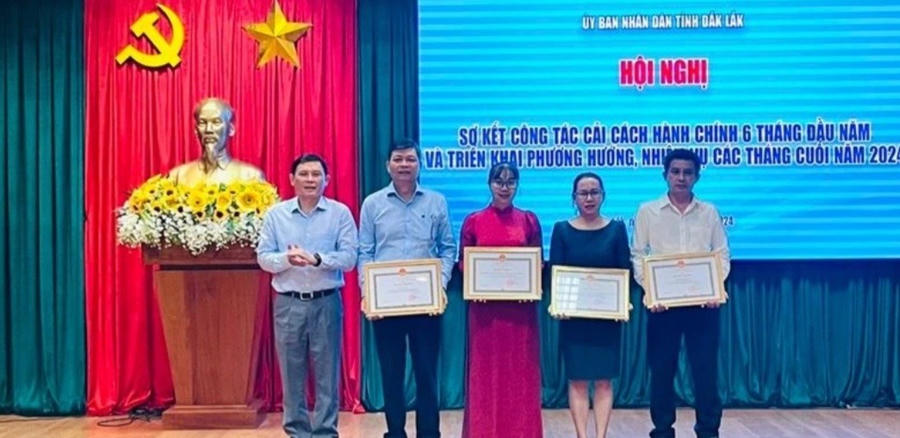 Quang cảnh hội nghị. Ảnh: Công Lý