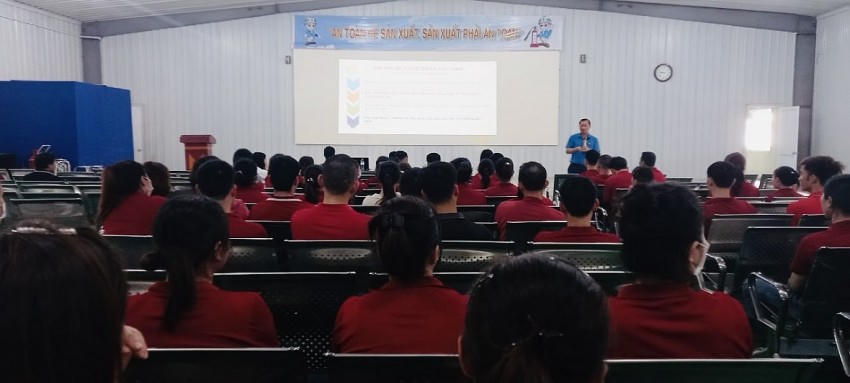Hội nghị quán triệt, triển khai Nghị quyết Đại hội XIII Công đoàn Việt Nam tại Công ty TNHH Khải Thừa Việt Nam.