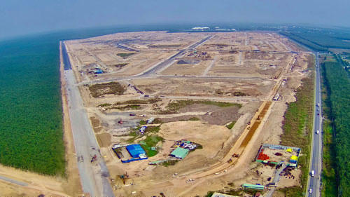 Khu tái định cư Lộc An - Bình Sơn đã hoàn thiện các gói thầu hạ tầng kỹ thuật, hiện đang đẩy mạnh thực hiện 11 công trình hạ tầng xã hội Ảnh: HOÀNG XUÂN