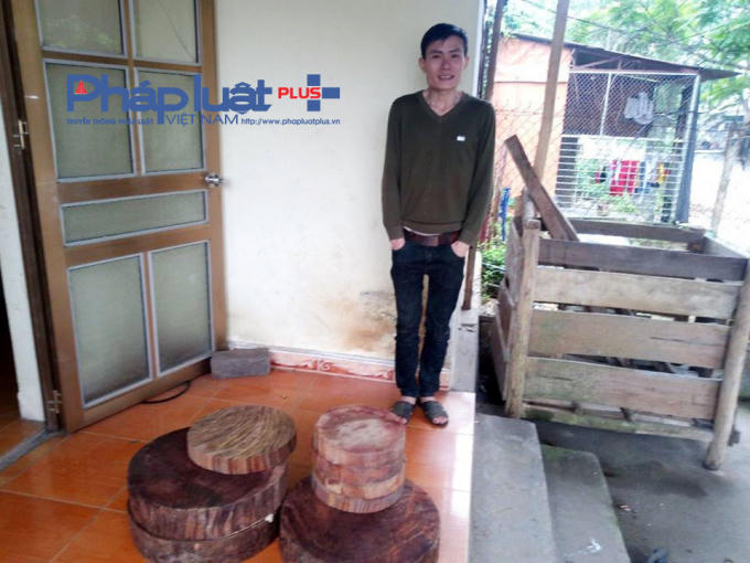Một đối tượng cùng tang vật.