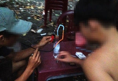 Các tài xế đang "chơi" ma túy đá