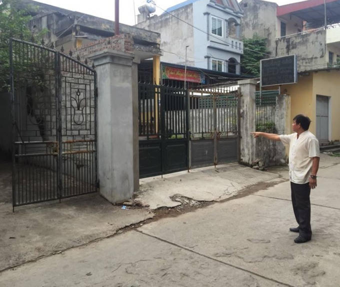 Ông Lợi cho biết nhà ông bị lấn chiếm gần 100m đất.