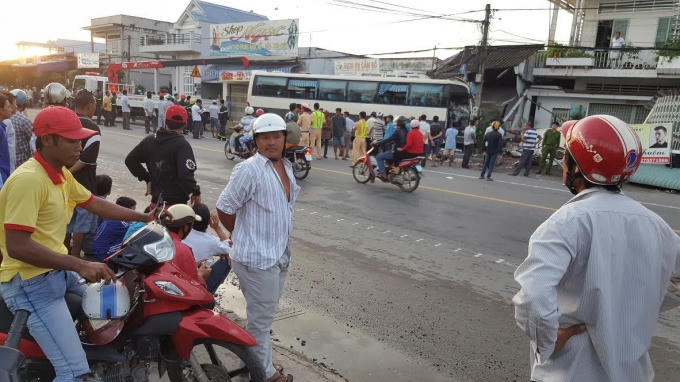Hiện trường xảy ra vụ tai nạn. (Ảnh: N.H)
