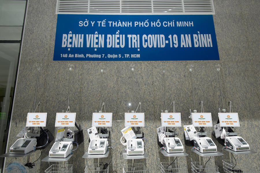 200 máy thở oxy dòng cao đã được Tập đoàn Hưng Thịnh trao tặng trực tiếp đến các bệnh viện (tt)