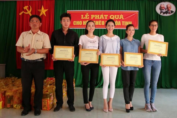 Đoàn đã tới xã Hòa Tịnh (Mang Thít-Vĩnh Long) để chia sẻ mùa Xuân ấm áp với người nghèo