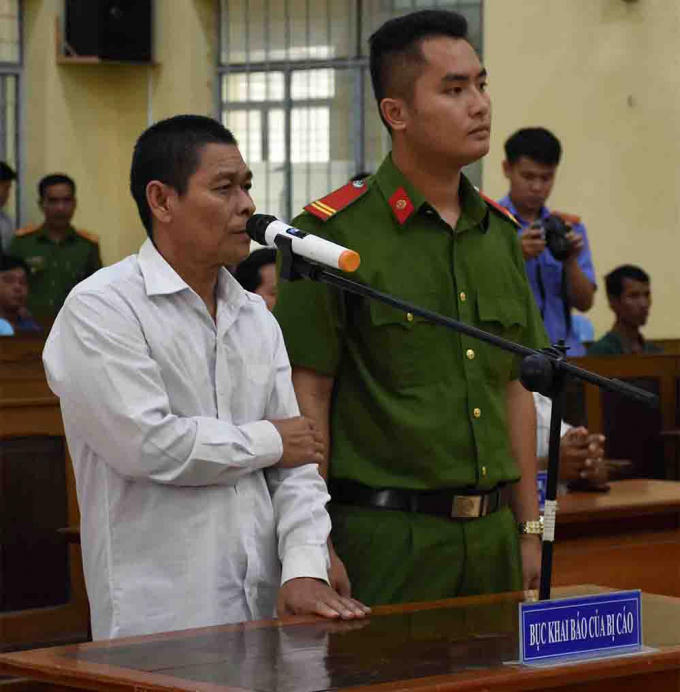 Bị cáo Hữu Bê tại phiên tòa (Ảnh intrenet).