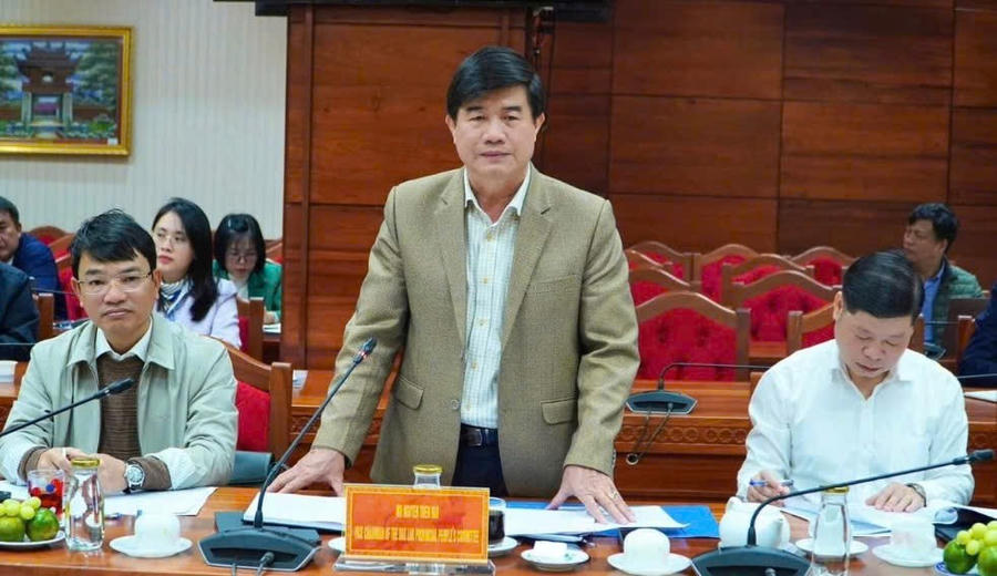 Ông Nguyễn Thiện Văn phát biểu kết luận buổi làm việc. Ảnh: Thanh Nga